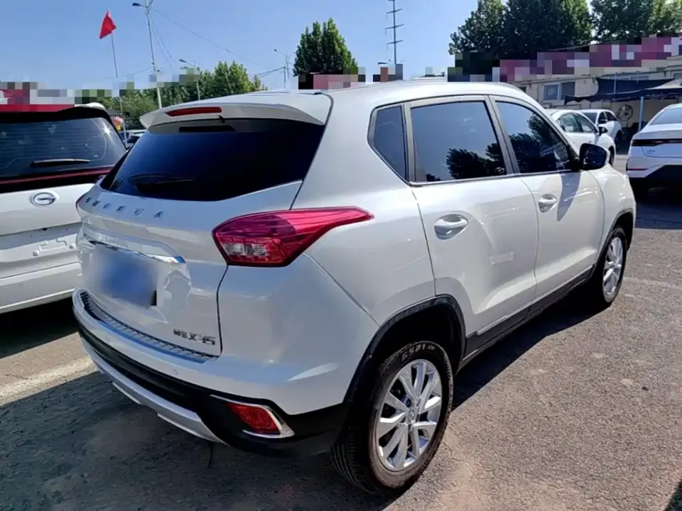 BAIC Senova X35