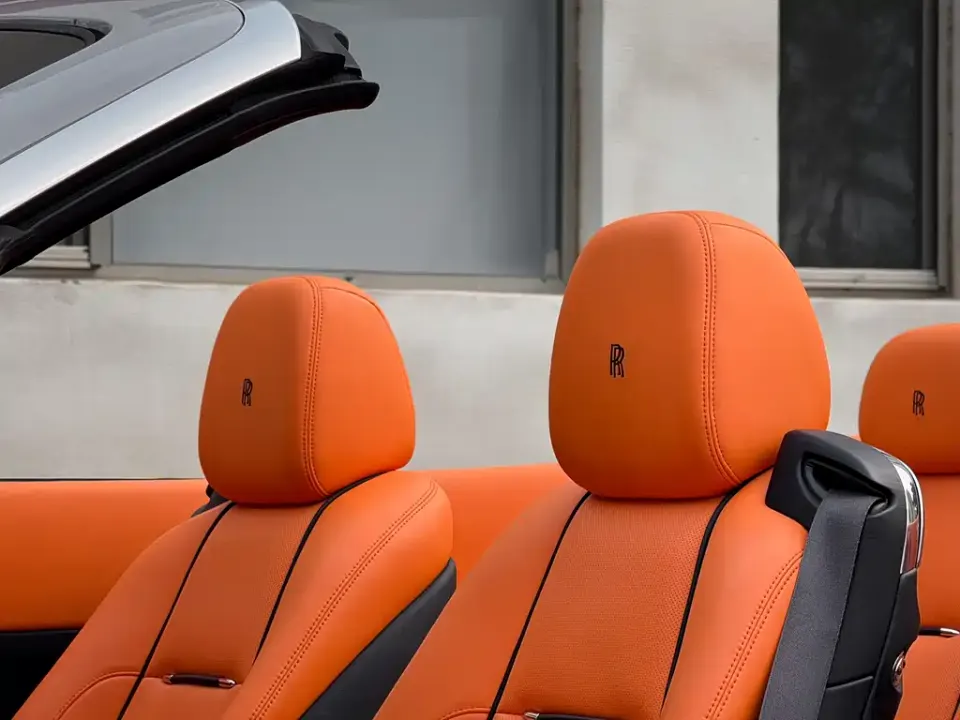 Rolls-Royce Dawn