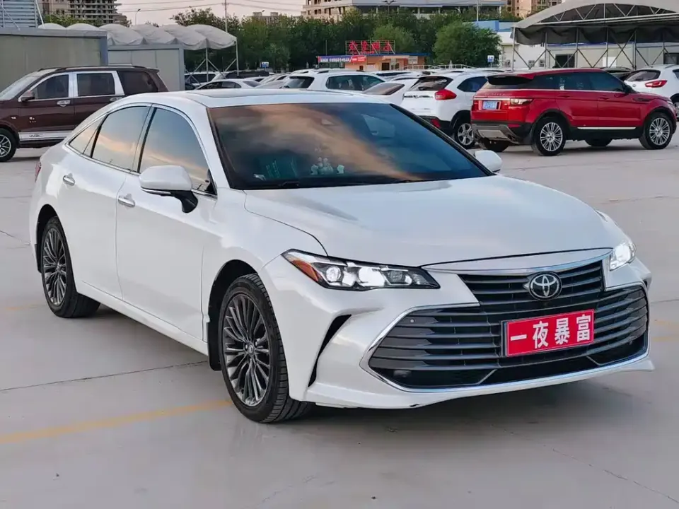 Toyota Avalon