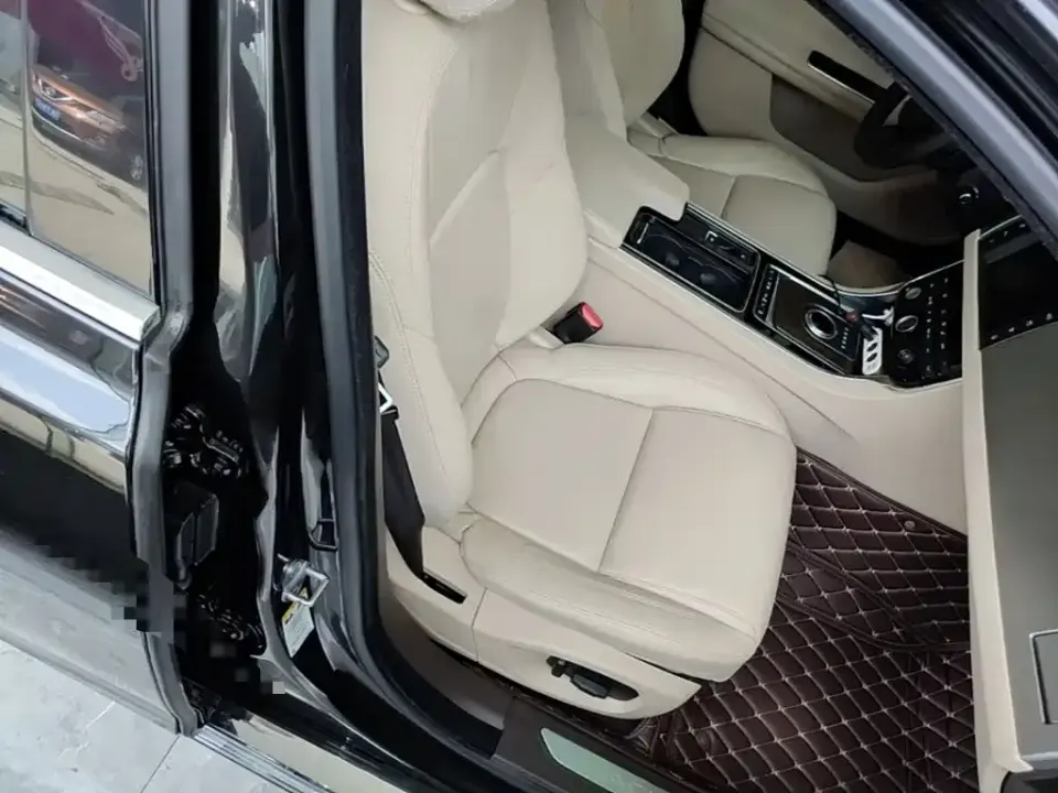 Jaguar XFL