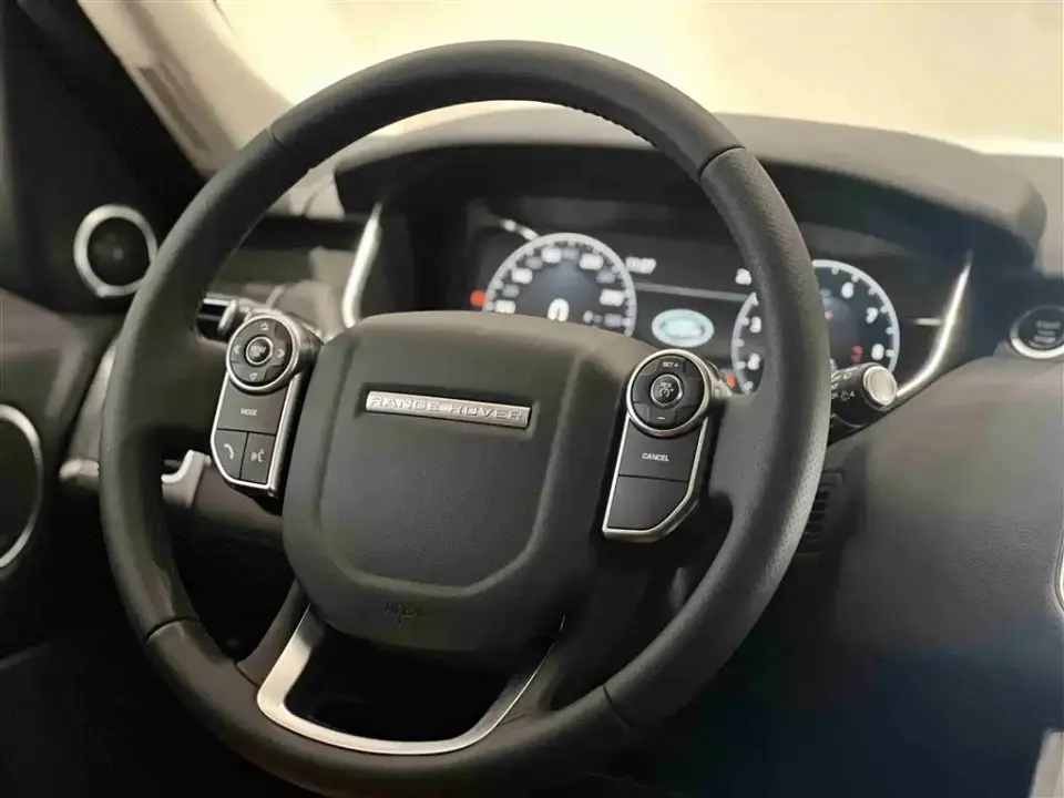Land Rover Sport