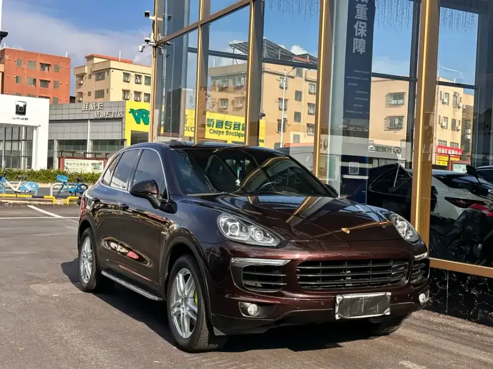 Porsche Cayenne Hybrid