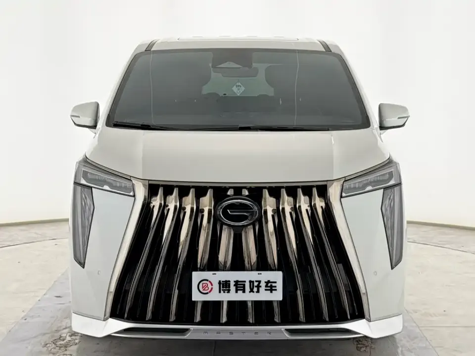 GAC Trumpchi M8
