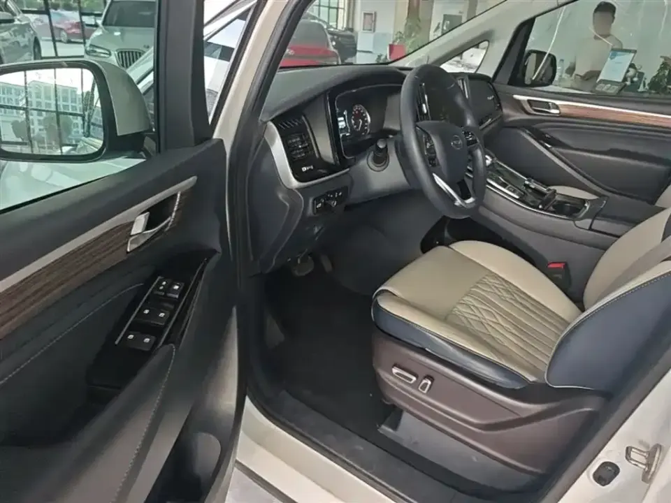 GAC Trumpchi M8
