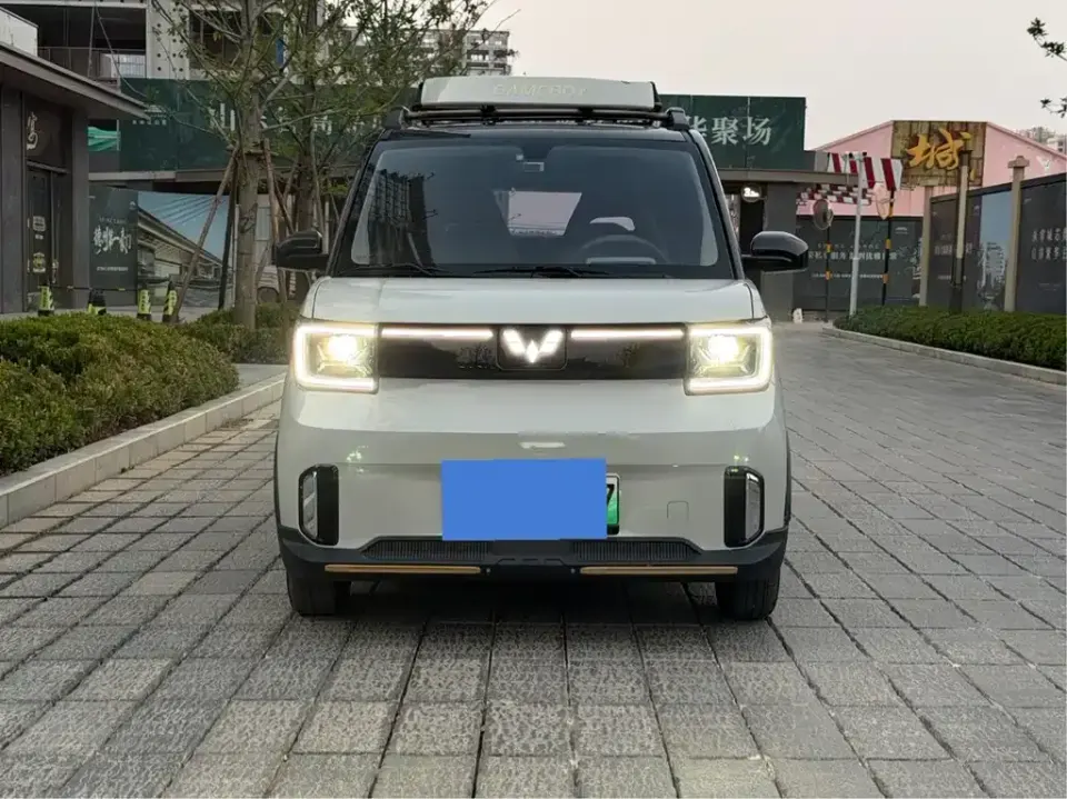 Wuling MINIEV
