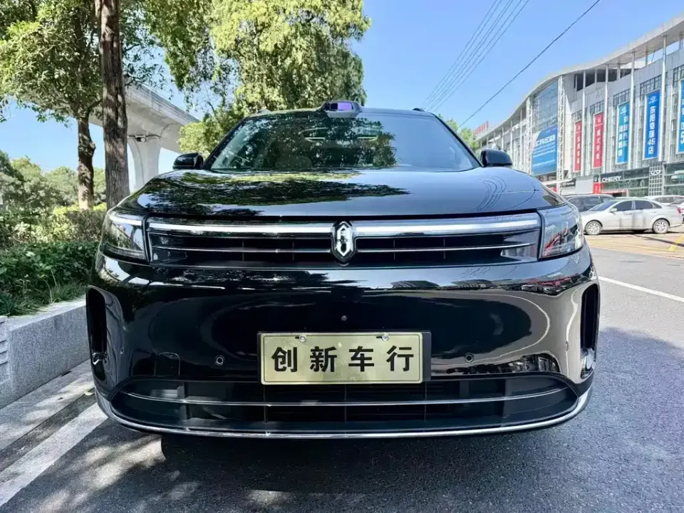 AITO M7