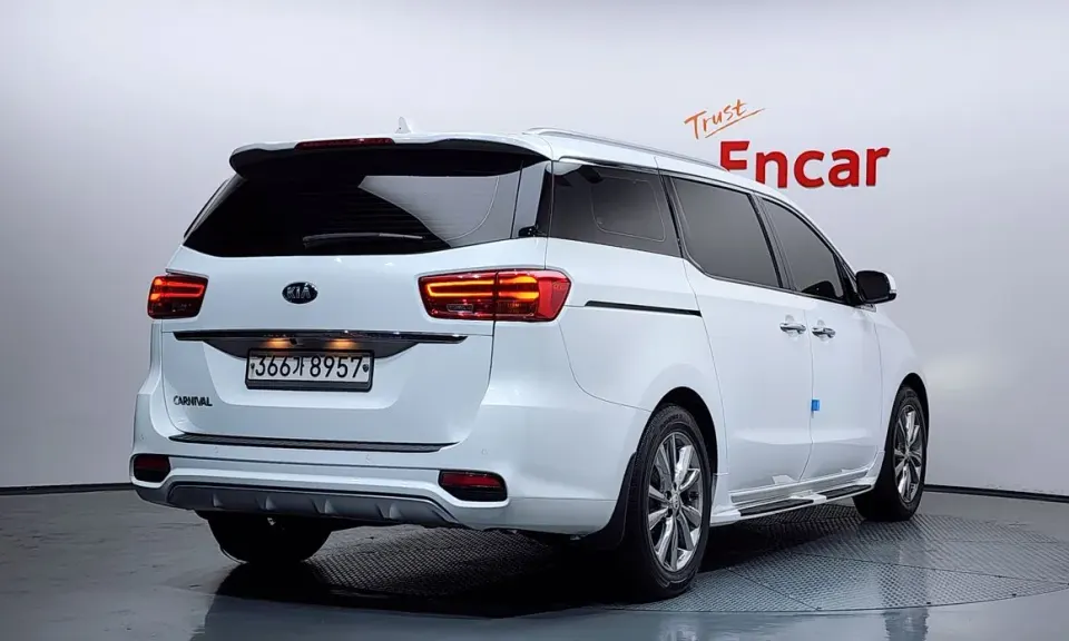 Kia Canival