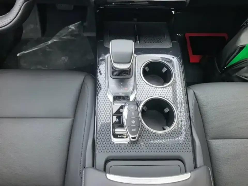 Hongqi Hongqi HS3 PHEV