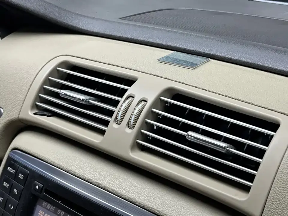 Mercedes-Benz R-Class