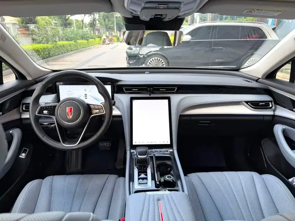 Hongqi Hongqi H5 PHEV