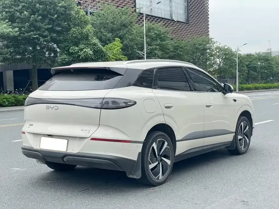 BYD Sealion 06
