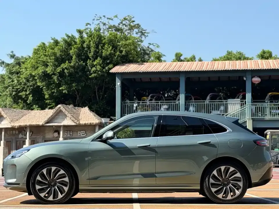 AITO AITO M5