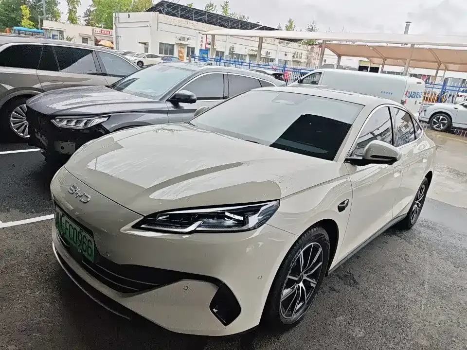 BYD Seal 06