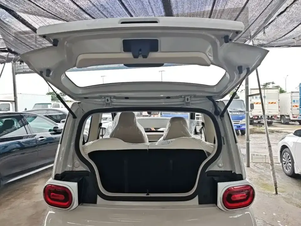 Wuling MINIEV