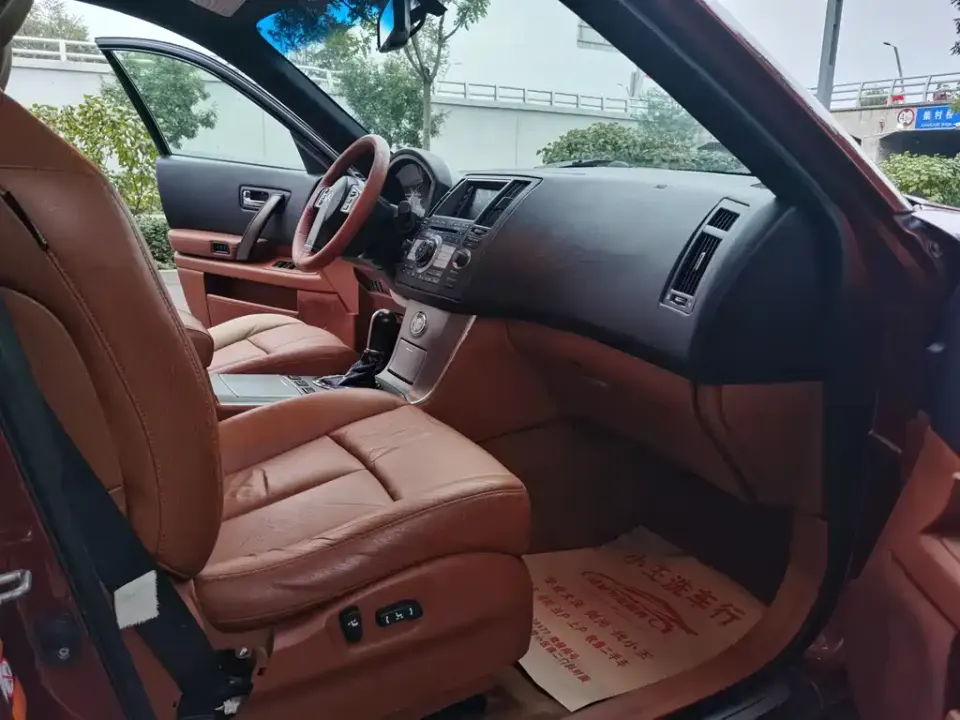 Infiniti FX