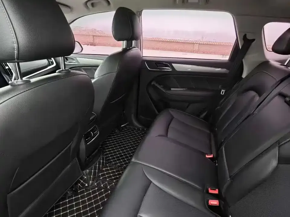 Roewe RX5