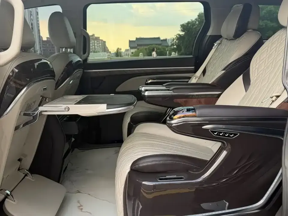 GAC Trumpchi M8