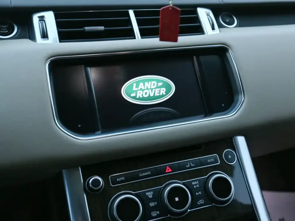 Land Rover Sport