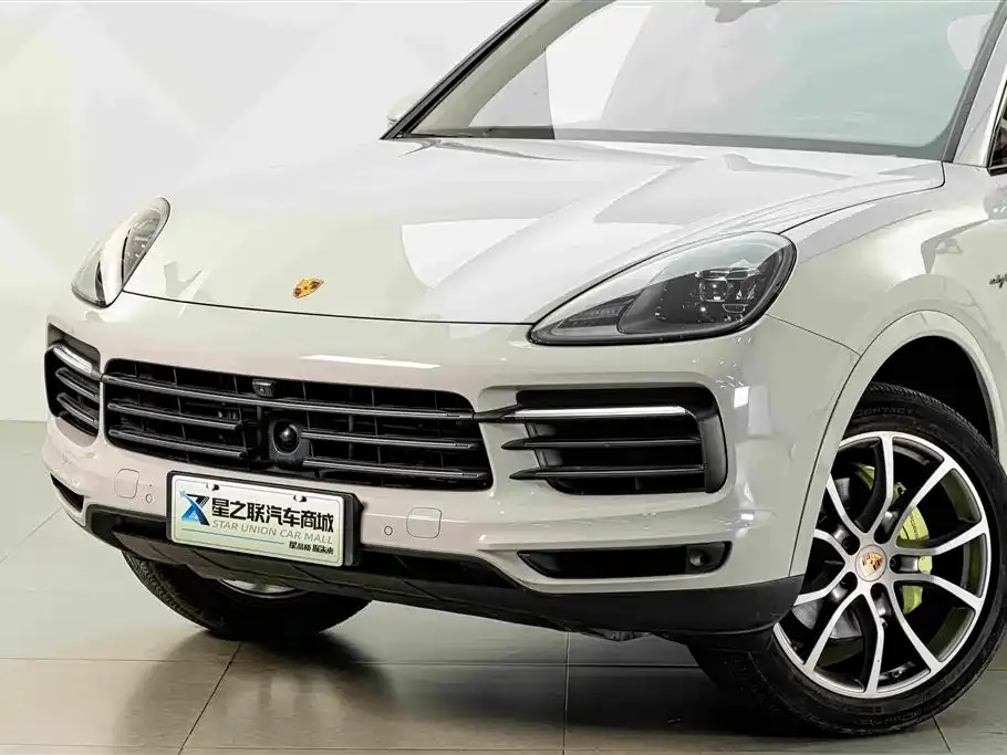Porsche Cayenne Hybrid