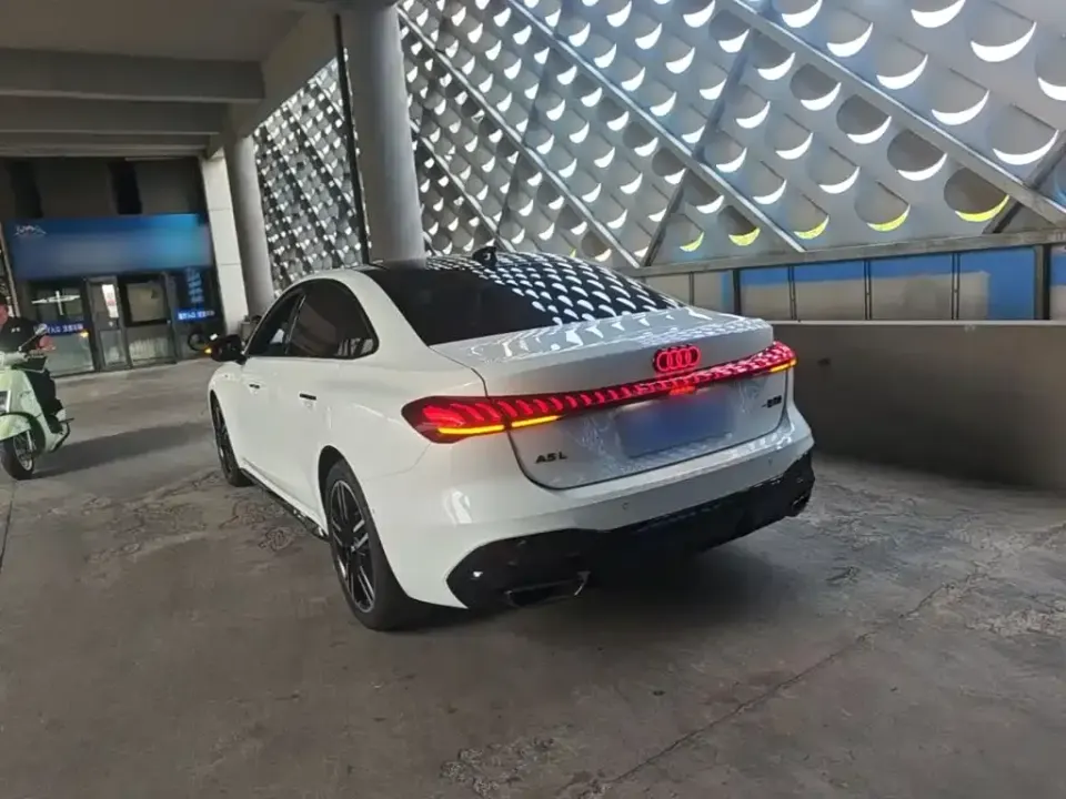Audi A5L