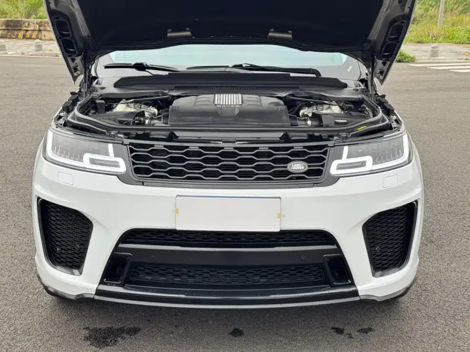 Land Rover Sport