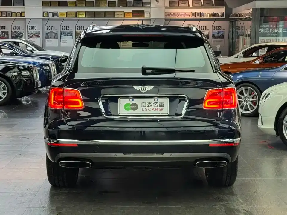 Bentley Bentayga