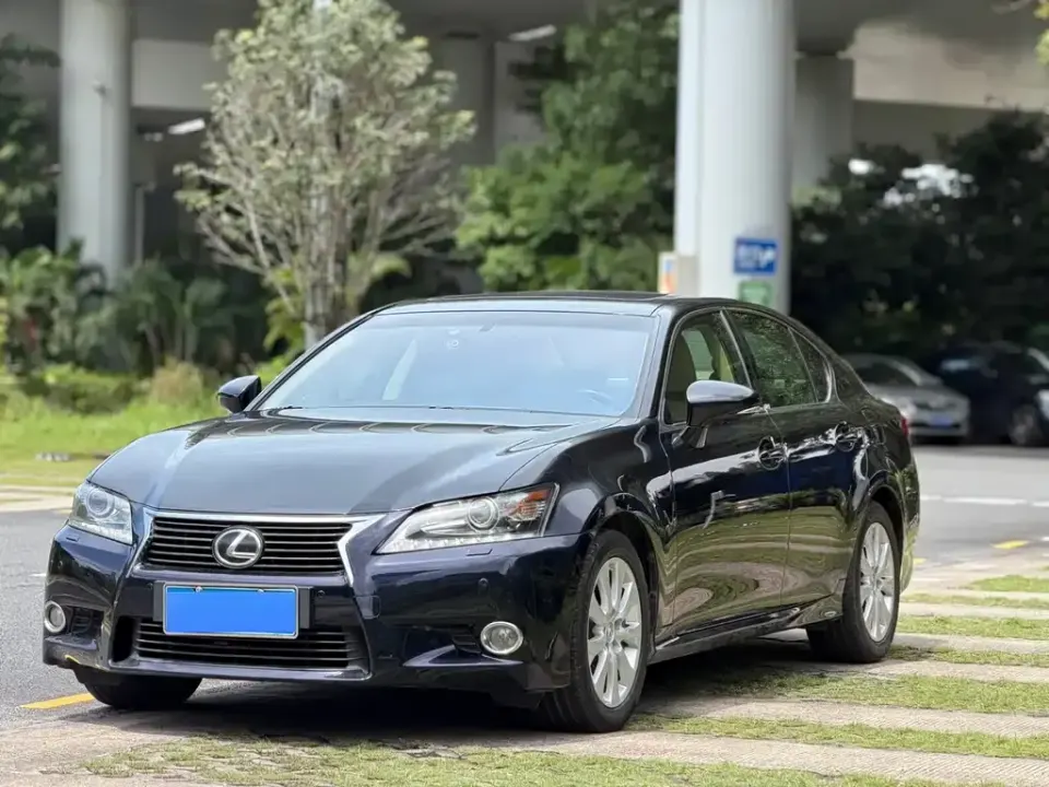 Lexus GS