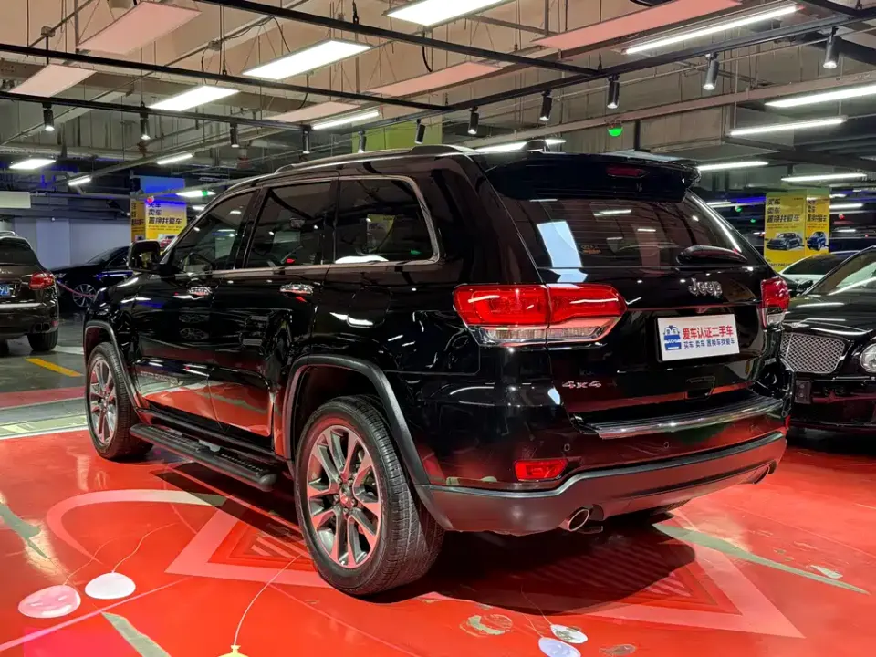 Jeep Grand Cherokee (Import)