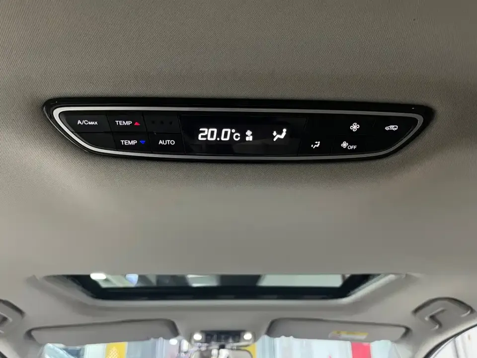 GAC Trumpchi M8