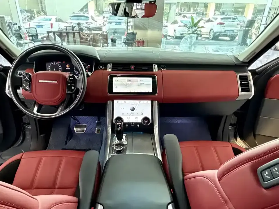 Land Rover Sport