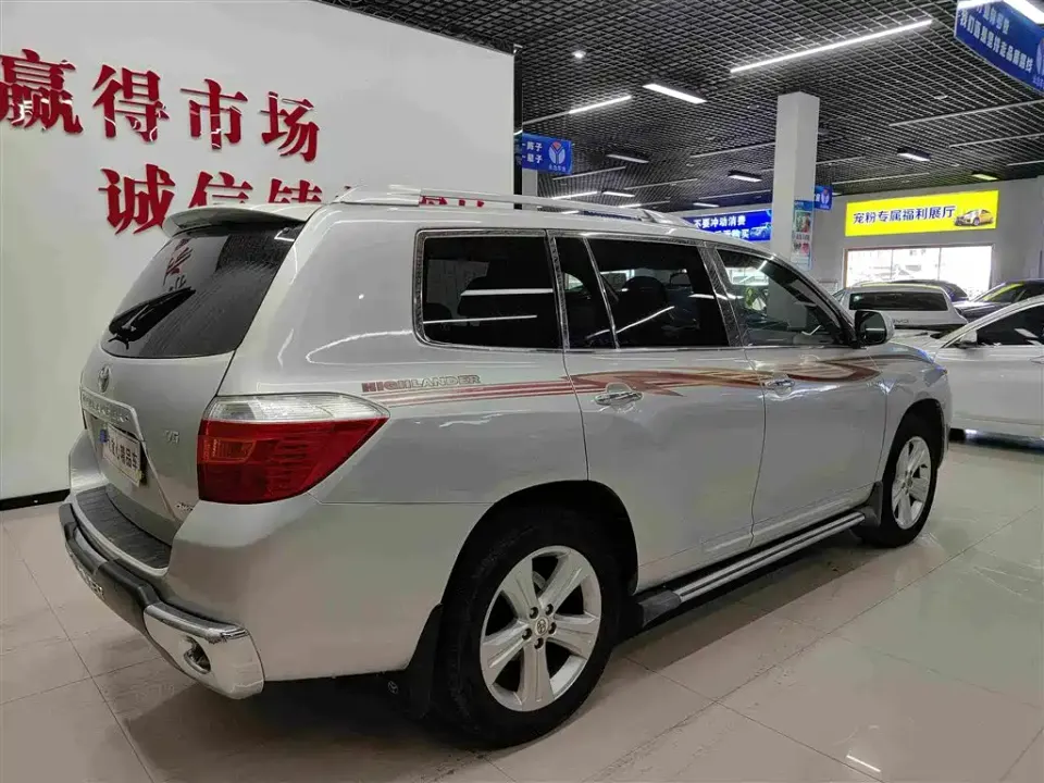 Toyota Highlander (Import)