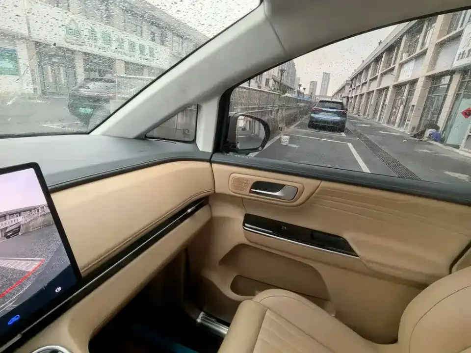 JAC Refine Refine RF8 PHEV