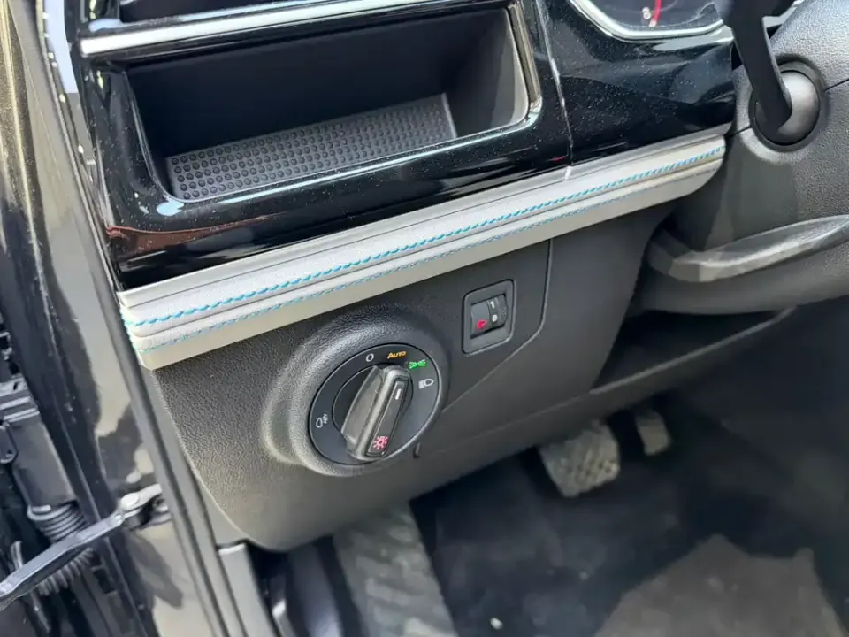 Jetta VS5