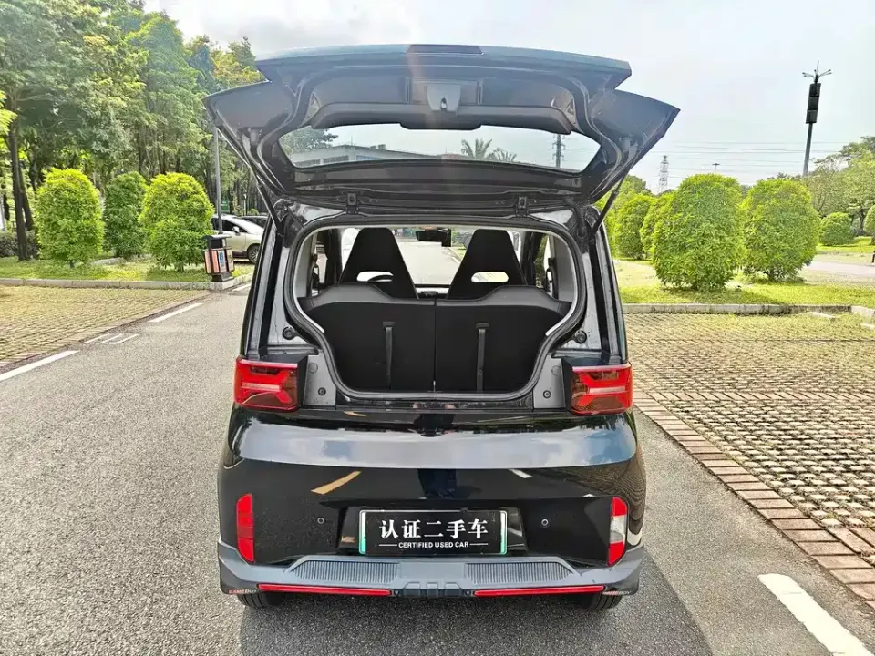 Wuling MINIEV
