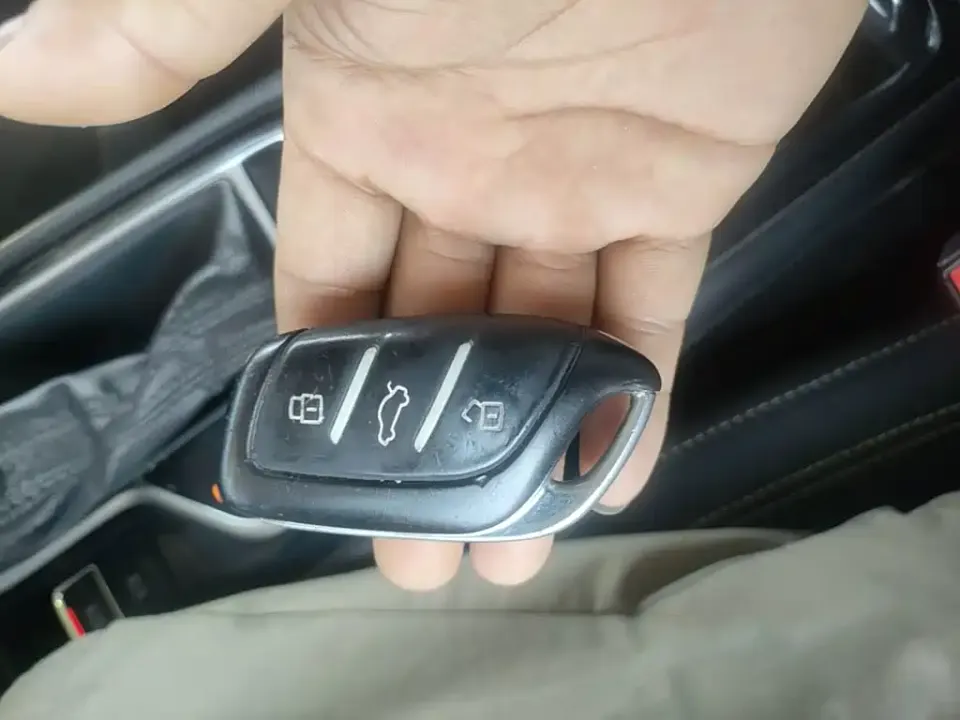 Roewe RX3