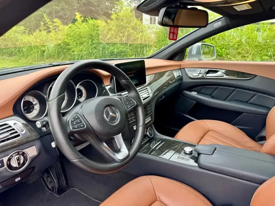 Mercedes-Benz CLS