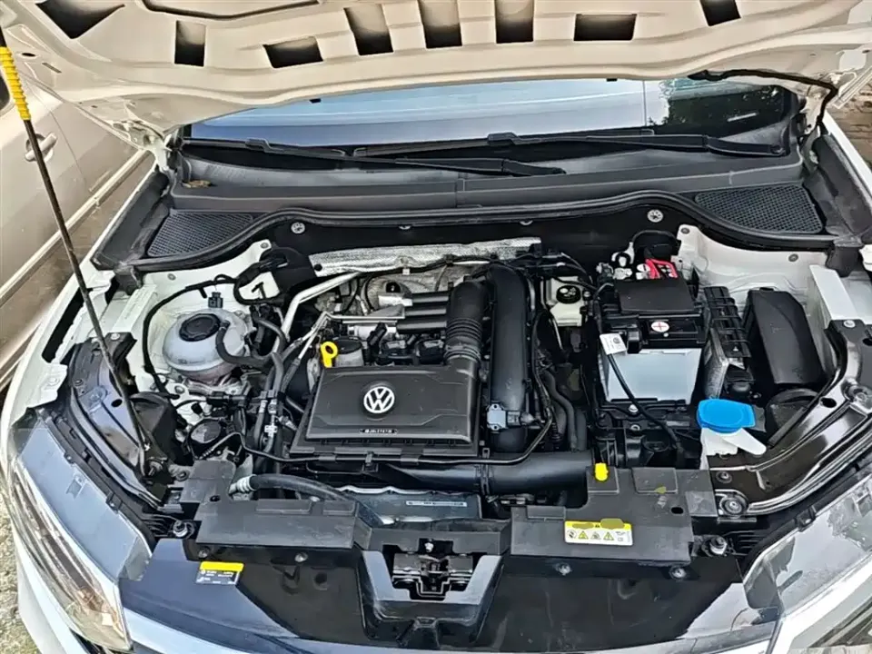 Jetta VS5