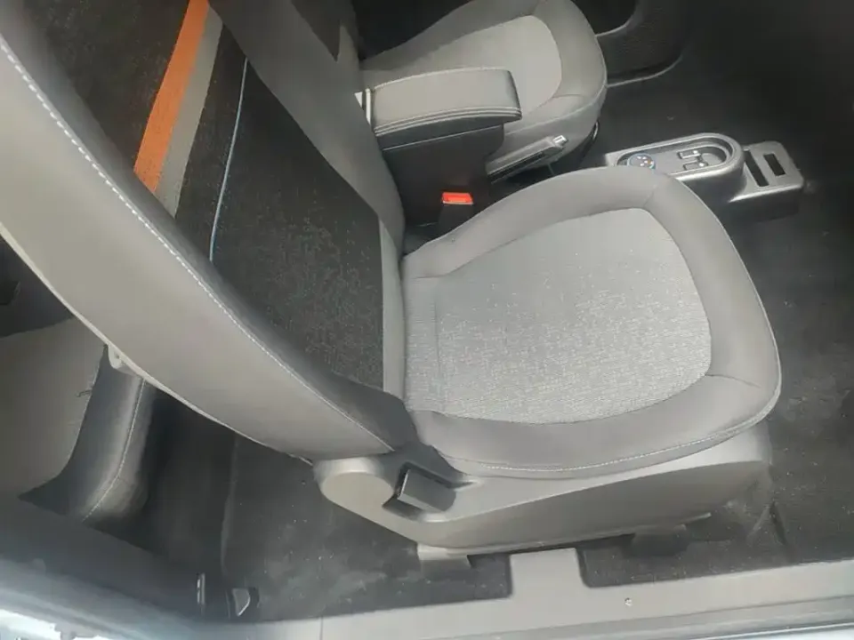 Wuling MINIEV
