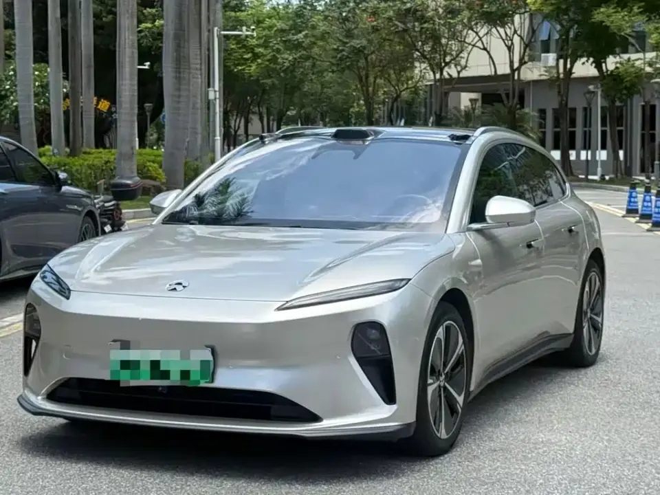 Nio ET5T