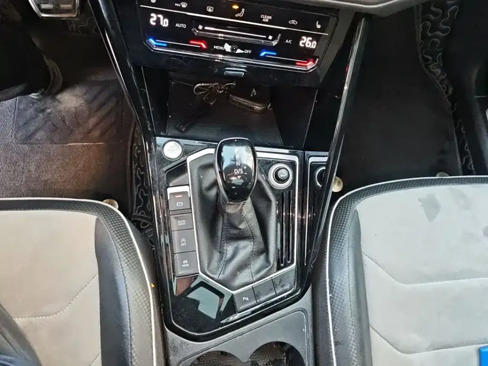 Volkswagen X