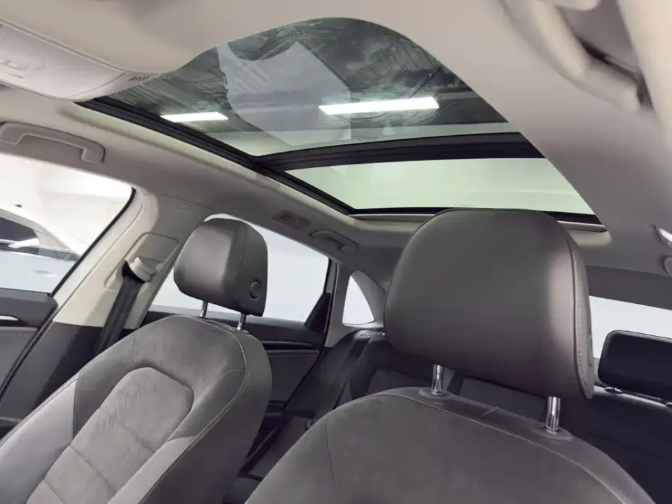 Volkswagen Sagitar