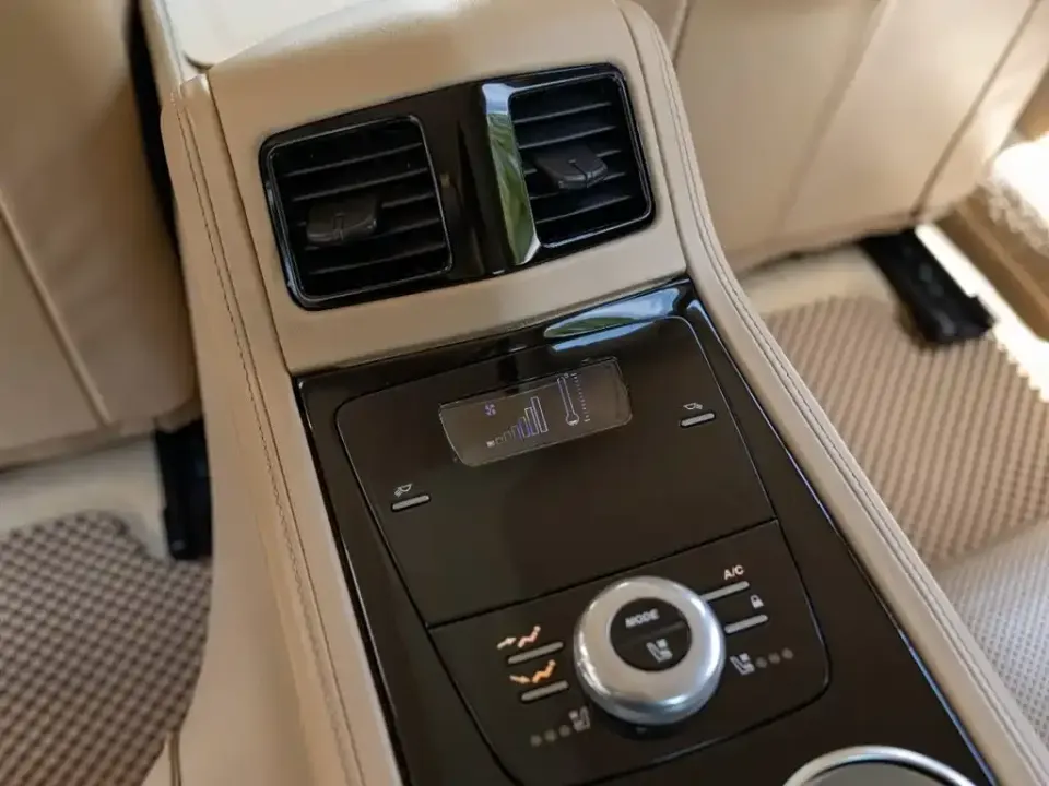 Aston Martin Rapide