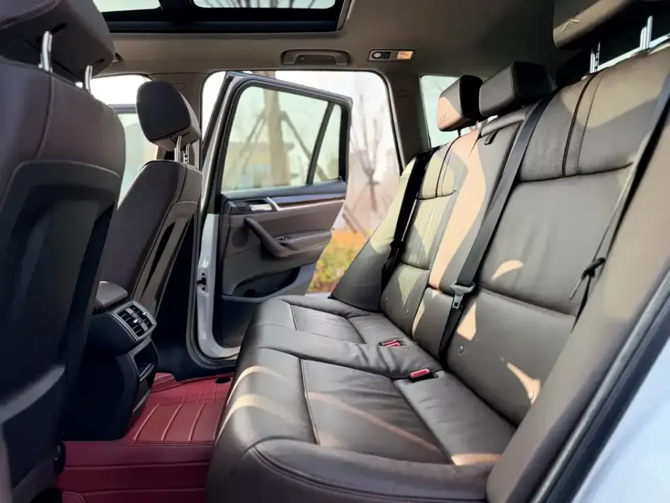 BMW X3 (Import)