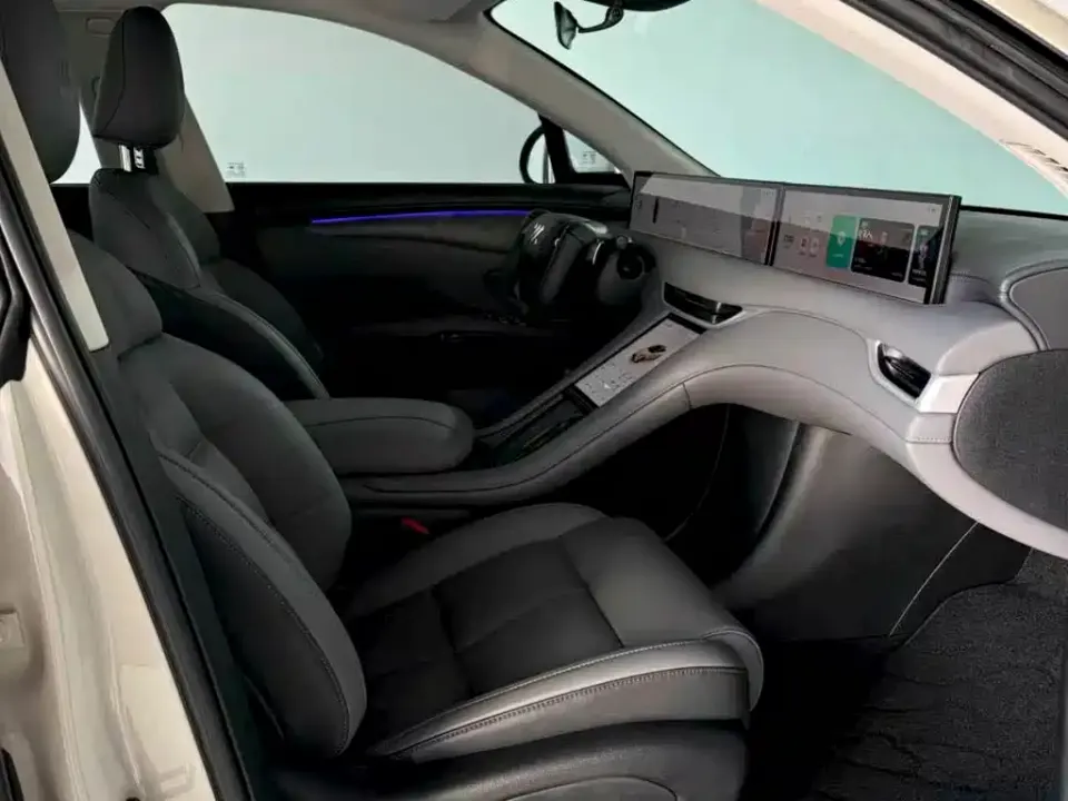 IM Motors IM LS6