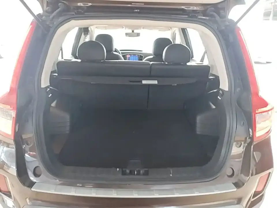 Geely Vision X6