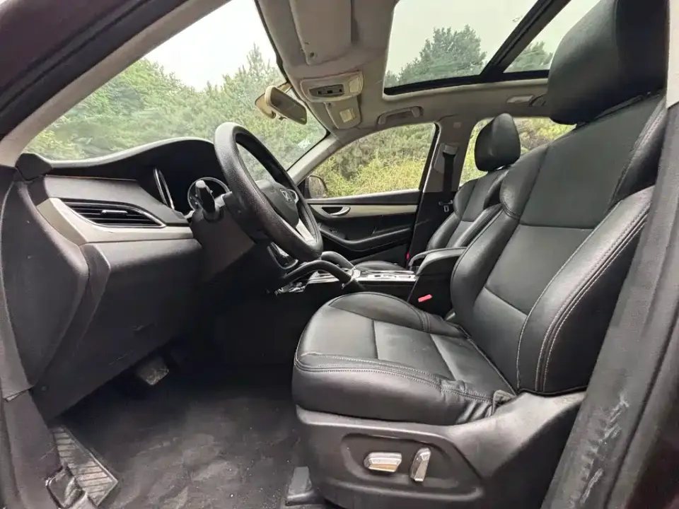 Zotye Zotye SR7