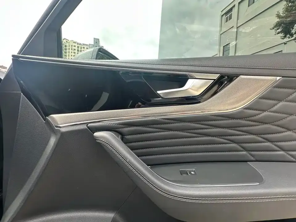 Hongqi Hongqi HS5