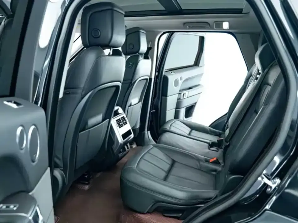 Land Rover Sport