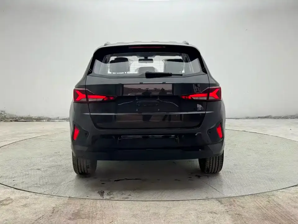 Jetta VS5