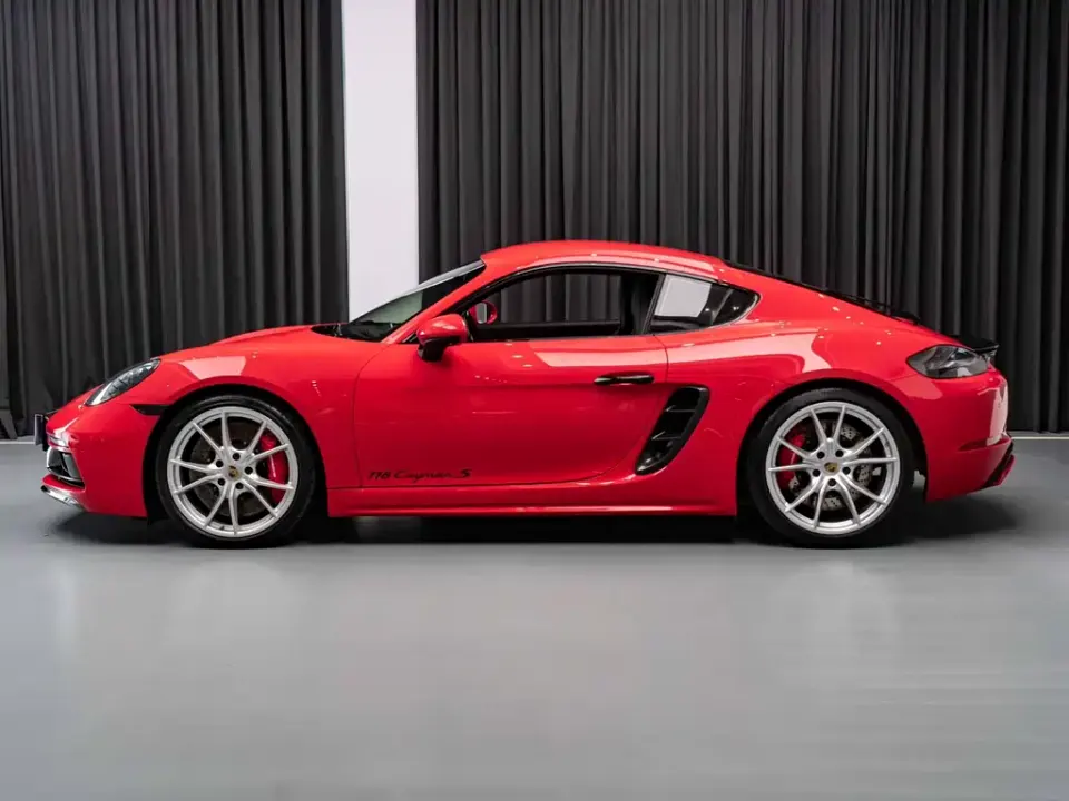Porsche 718